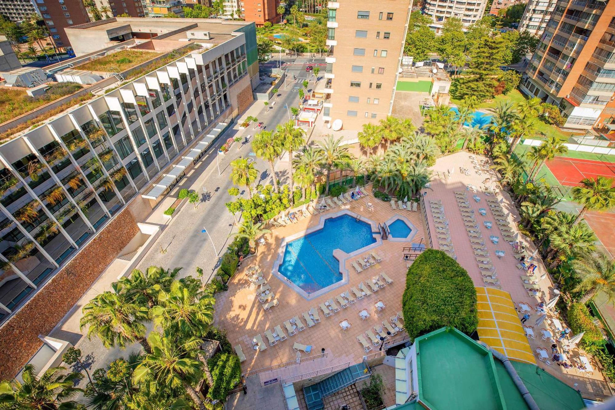 Hotel Servigroup Castilla Бенидорм Стая снимка